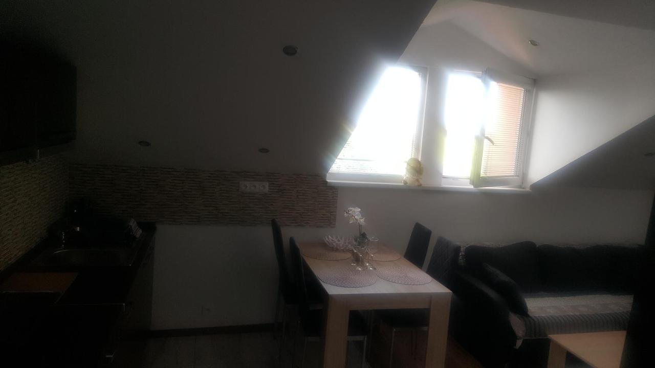 Apartmán Zlatá rybka Podhájska Esterno foto