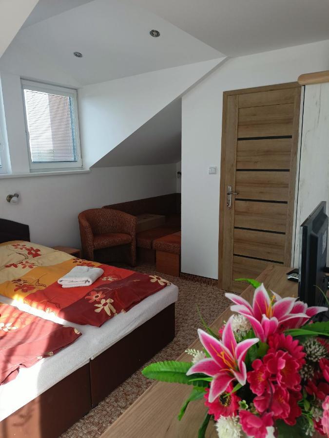 Apartmán Zlatá rybka Podhájska Esterno foto